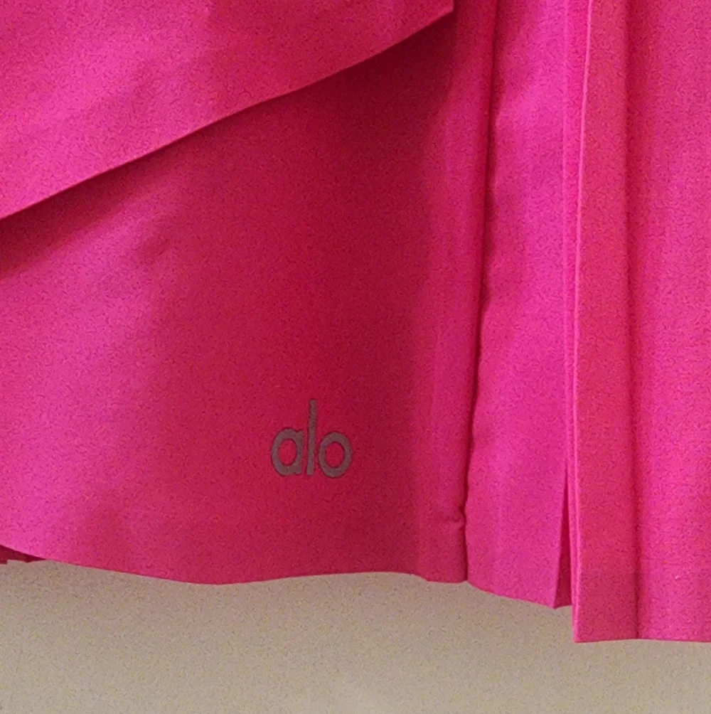 Pink‎ Pleated Women's Skort, Size Extra Small.